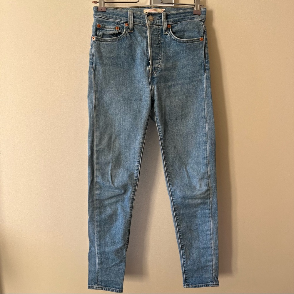 Wedgie Skinny Levi’s